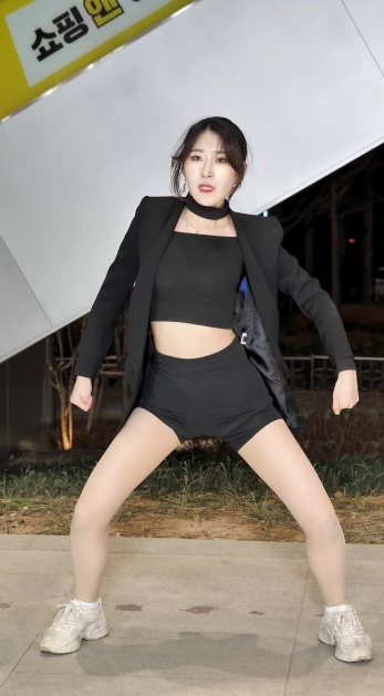 <strong><font color='red'>[2P]</font></strong>.7916.4K.2020.2.13.Team Always.DanceCover.Dun Dun