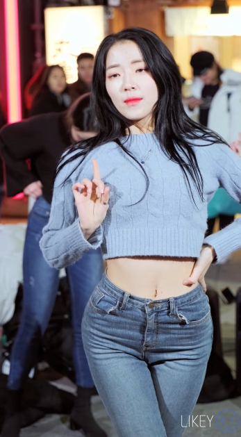 <strong><font color='red'>[2P]</font></strong>[.7770][LIKEY][4K][2020.1.24][CLOCK Seoyoung]