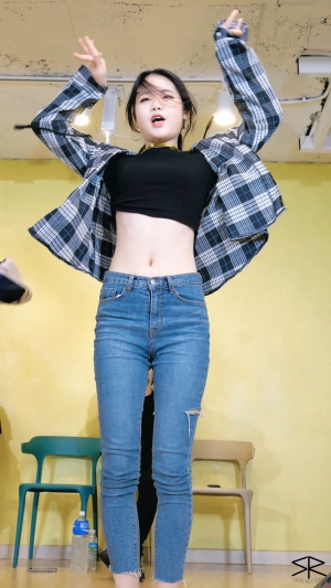 <strong><font color='red'>[7P]</font></strong>9511-12.200505.4K.Armand Lated.Yunhee.Flower Shawer