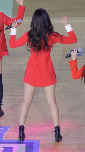 <strong><font color='red'>[3P]</font></strong>[NO.2812][190106][MOMOLAND][Yeonwoo][BAAM][4K]