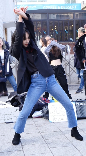 <strong><font color='red'>[3P]</font></strong>[.7904][4K][2020.2.9][Mut][MIYU][ICY'+ The Eve]