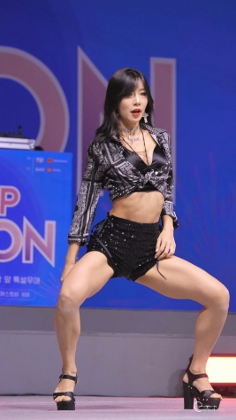 <strong><font color='red'>[4P]</font></strong>[.6319][191013][4K][XOX][Lalalay]