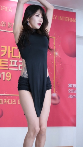 <strong><font color='red'>[1P]</font></strong>[.7359][4K][191227][Girl Crush][TaeRi][Vibrato]